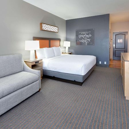 La Quinta By Wyndham Dallas Love Field Buitenkant foto