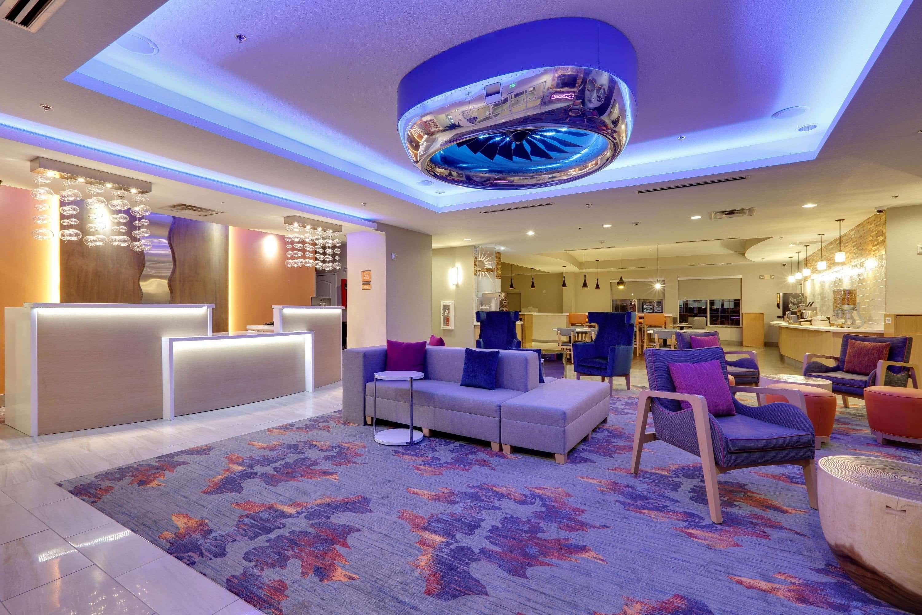 La Quinta By Wyndham Dallas Love Field Buitenkant foto